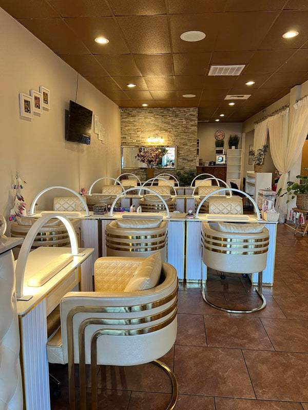 Polished Nail & Spa Lounge California