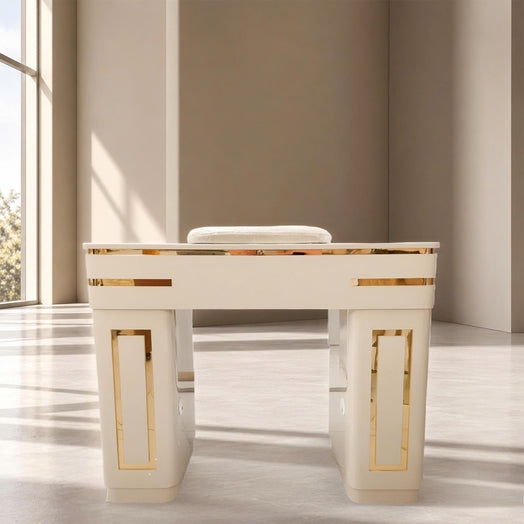 Nail Table
