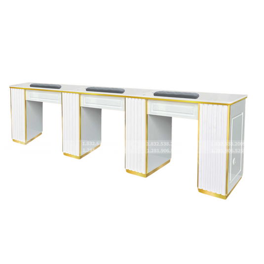 Translation missing: en.Venice Triple Table