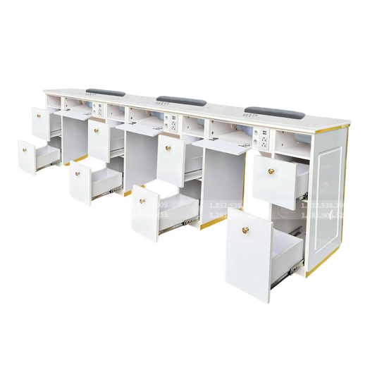 Translation missing: en.Venice Triple Table